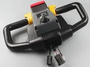 Handle assembly